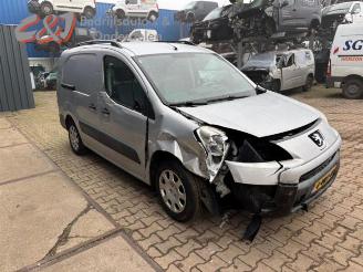 Peugeot Partner Partner Tepee (7A/B/C/D/E/F/G/J/P/S), MPV, 2008 / 2018 1.6 HDiF 90 16V Phase 1 picture 11
