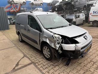 Peugeot Partner Partner Tepee (7A/B/C/D/E/F/G/J/P/S), MPV, 2008 / 2018 1.6 HDiF 90 16V Phase 1 picture 11