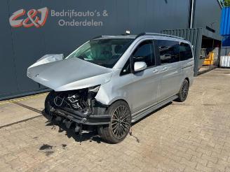 Coche siniestrado Mercedes V-klasse V (447.8), MPV, 2014 2.1 250 BlueTEC, 250 d 16V 2016/1