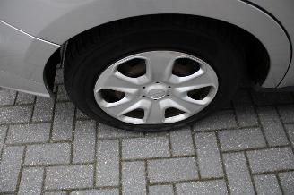 Ford Tourneo Courier 1.0 EcoBoost 75kW Titanium airco cruise achterschade picture 23