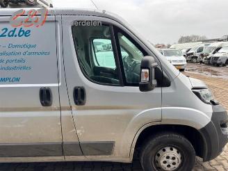 Peugeot Boxer Boxer (U9), Van, 2006 2.0 BlueHDi 130 picture 17