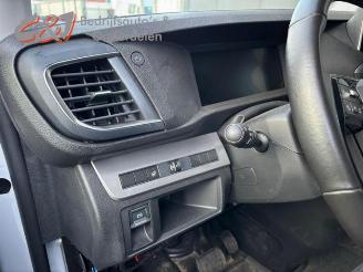 Opel Vivaro Vivaro, Van, 2019 2.0 Diesel 145 picture 24