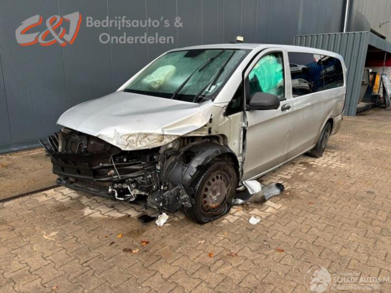 Mercedes Vito Vito Tourer (447.7), Bus, 2014 2.0 114 CDI 16V
