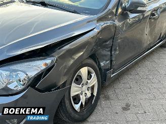 Hyundai I-30 1.4i i-Motion Business Climate Stoelverw. picture 9