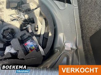 Volkswagen Golf 1.4 TSI Trendline Climate Cruise Control PDC picture 11