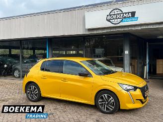 uszkodzony samochody osobowe Peugeot 208 1.2 Allure 100pk Led Navigatie Climate Cruise PDC 2023/5
