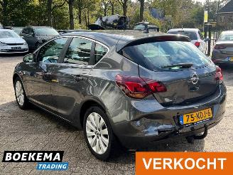 Opel Astra 1.6 Cosmo Navigatie Cruise Climate PDC picture 3
