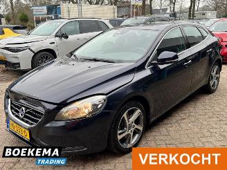 Volvo V-40 1.5 T3 Summum Aut Navi Cruise Climate PDC picture 4