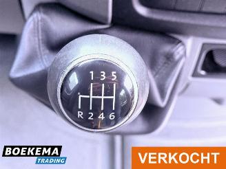 Volkswagen Crafter 35 2.0 TDI L3H2 Rolstoellift Airco 6-Hand 9-Persoons picture 17