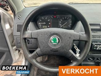 Skoda Fabia Combi 1.4-16V Choice Airco Cruise PDC picture 17