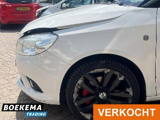 Skoda Fabia 1.4 RS 179PK DSG Open-dak Navigatie Clima picture 10