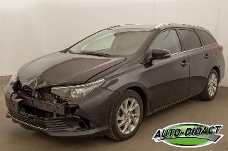 skadebil auto Toyota Auris 1.2 Automaat Navi Clima 2018/4