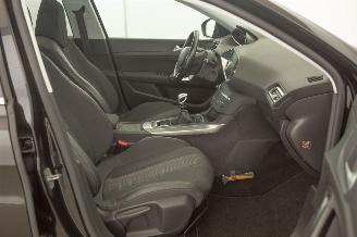 Peugeot 308 SW 1.2 Pano 96KW PureTech Blue Lease picture 27