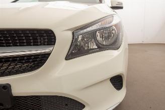 Mercedes Cla-klasse 180 Shooting Brake Airco Leer picture 30