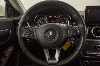 Mercedes Cla-klasse 180 Shooting Brake Airco Leer picture 11
