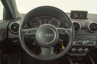 Audi A1 1.0 TFSI Navi picture 8