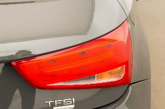 Audi A1 1.0 TFSI Navi picture 31
