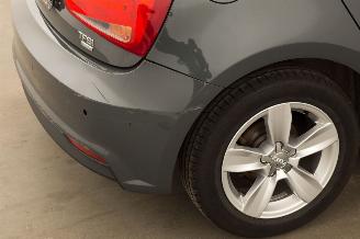 Audi A1 1.0 TFSI Navi picture 34