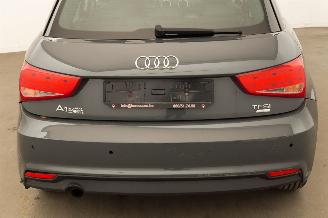 Audi A1 1.0 TFSI Navi picture 33