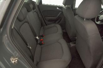 Audi A1 1.0 TFSI Navi picture 25