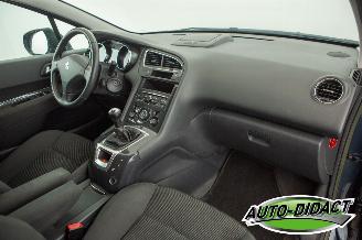 Peugeot 5008 1.6 VTi 7p. Clima Navi Blue Lease picture 18