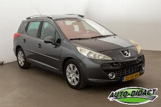Peugeot 207 SW 1.6 VTi XS Première picture 2