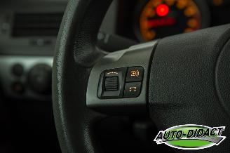 Opel Astra 1.4 Airco picture 11