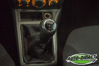 Opel Astra 1.4 Airco picture 10