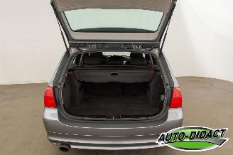 BMW 3-serie 318i Automaat Clima Navi Business Line picture 40
