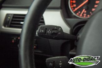 BMW 3-serie 318i Automaat Clima Navi Business Line picture 16