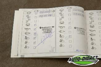 BMW 3-serie 318i Automaat Clima Navi Business Line picture 31