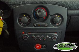 Renault Clio 1.2-16V Airco Expression picture 8