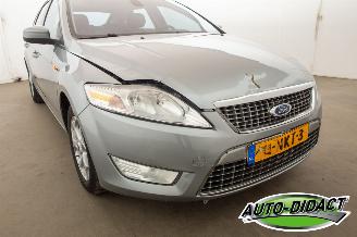 Ford Mondeo 2.0-16V Limited Clima Navi picture 26
