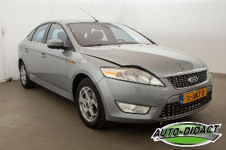 Ford Mondeo 2.0-16V Limited Clima Navi picture 2