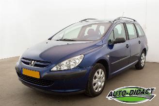 skadebil auto Peugeot 307 Break 1.6-16V XR Airco 2004/8