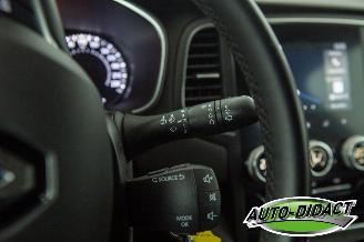 Renault Mégane Estate 1.0 Clima Navi TCe Zen Versnellingsbak probleem picture 16