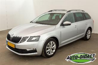 damaged passenger cars Skoda Octavia 1.5 TSI Automaat Greentech Sport Business 2020/3
