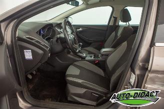 Ford Focus 1.0 EcoBoost Clima Navi picture 28