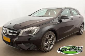 Vrakbiler auto Mercedes A-klasse 180 CDI Airco Navi Ambition 2013/2