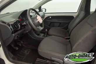 Volkswagen Up! 1.0 BlueMotion Airco picture 18