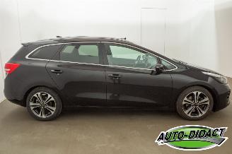 Kia Cee d 1.0 T-GDi GT-Line Pano Camera Navi Clima Edition picture 42