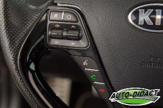 Kia Cee d 1.0 T-GDi GT-Line Pano Camera Navi Clima Edition picture 17
