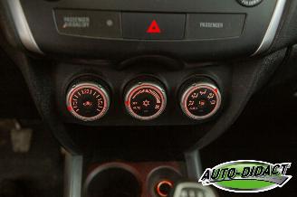 Mitsubishi ASX 1.8 85kw Airco Pano picture 9