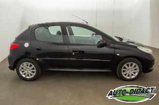 Peugeot 206+ 1.4 XS Airco picture 35