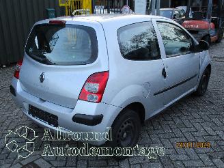 Renault Twingo Twingo II (CN) Hatchback 3-drs 1.2 (D7F-800(Euro 4)) [43kW]  (03-2007/=
09-2014) picture 3