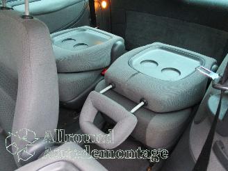 Ford Galaxy Galaxy (WGR) MPV 2.3i 16V (E5SB) [103kW]  (09-2001/03-2006) picture 11