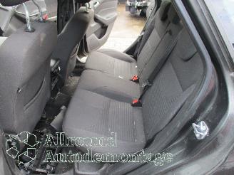 Ford Focus Focus 3 Wagon Combi 1.0 Ti-VCT EcoBoost 12V 125 (M1DD) [92kW]  (02-201=
2/05-2018) picture 9