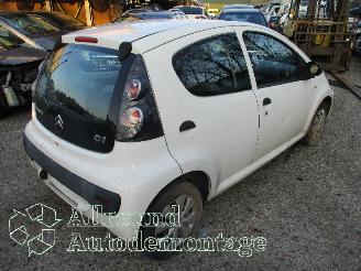 Citroën C1 C1 Hatchback 1.0 12V (1KR-FE(CFB)) [50kW]  (06-2005/09-2014) picture 3