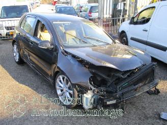 Volkswagen Golf Golf V (1K1) Hatchback 1.6 FSI 16V (BLF(Euro 4)) [85kW]  (10-2003/07-2=
008) picture 2