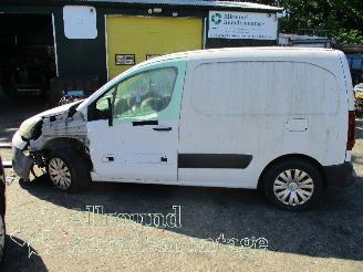 Citroën Berlingo Berlingo Van 1.6 Hdi, BlueHDI 75 (DV6ETED(9HN)) [55kW]  (07-2010/04-20=
20) picture 8